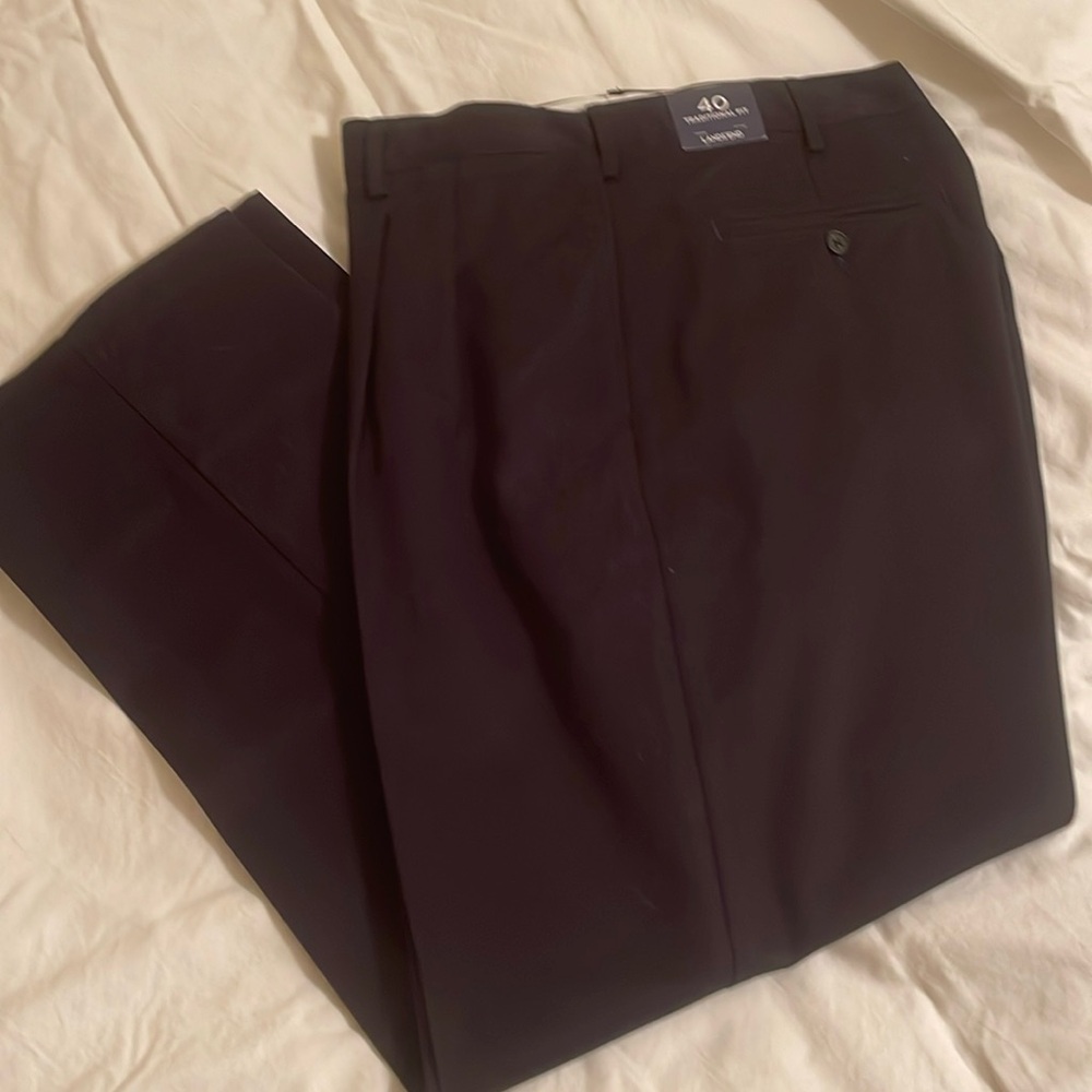 Lands’ End Dress Pants 40x30 pleated front NWT